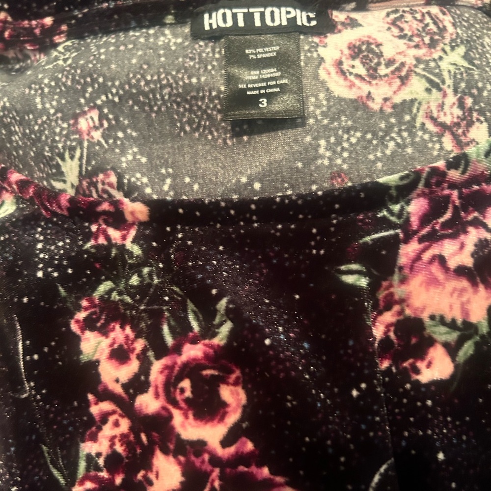 Hot Topic Dress - Picture 2 of 4